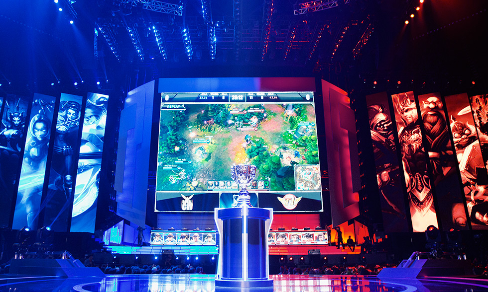 BLG战队公开选手头围数据，训练室趣事引爆“头围亦有差距”热议-易倍电竞